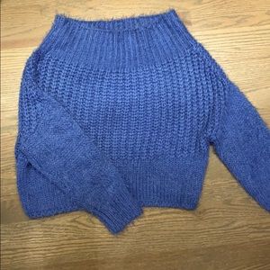 So cute off/on the shoulder royal blue sweater!